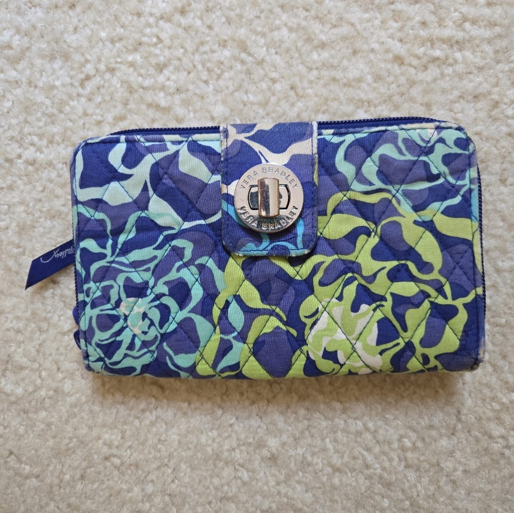 Vera Bradley turn lock wallet